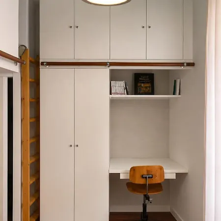 Joli Studio, Rue Calme, Pret De Notre Dame De باريس